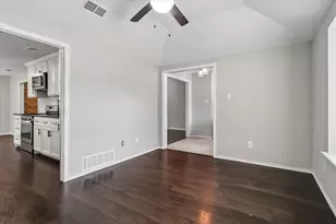 9107 Sweetwater Dr, Dallas, TX 75228 - Photo 17
