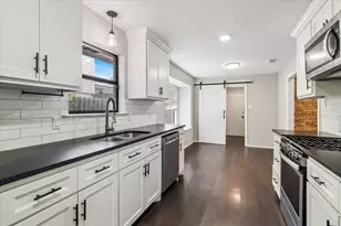 9107 Sweetwater Dr, Dallas, TX 75228 - Photo 9