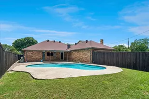 9107 Sweetwater Dr, Dallas, TX 75228 - Photo 31