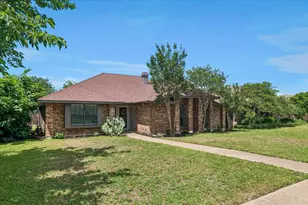 9107 Sweetwater Dr, Dallas, TX 75228 - Photo 3