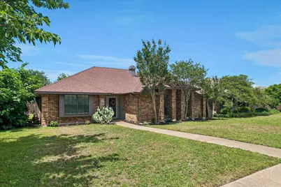 9107 Sweetwater Drive, Dallas, TX 75228 - Photo 3