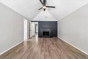9107 Sweetwater Dr, Dallas, TX 75228 - Photo 19