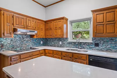 4930 High Creek Drive, Arlington, TX 76017 - Photo 7