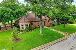 4930 High Creek Dr, Arlington, TX 76017 - Photo 31
