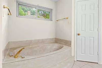 4930 High Creek Drive, Arlington, TX 76017 - Photo 21