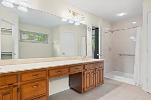 4930 High Creek Dr, Arlington, TX 76017 - Photo 19