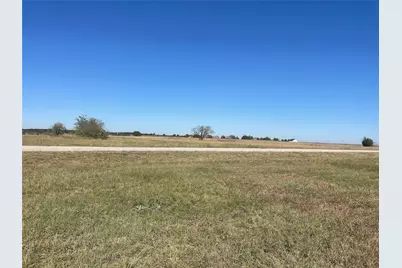 7413 Gleneagles Drive, Cleburne, TX 76033 - Photo 3