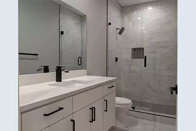 2871 E Overton Road, Dallas, TX 75216 - Photo 13