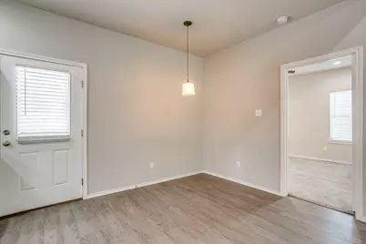 411 W Gould Street, Hillsboro, TX 76645 - Photo 9