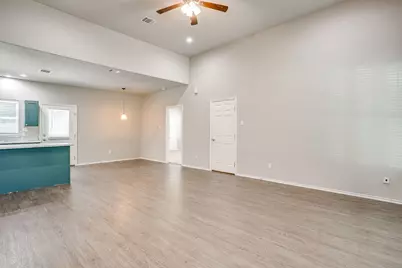 411 W Gould Street, Hillsboro, TX 76645 - Photo 7