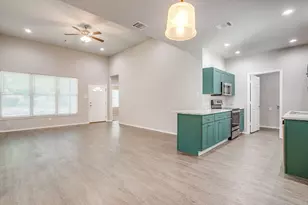 411 W Gould St, Hillsboro, TX 76645 - Photo 11