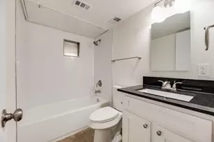514 Valley Park Dr, Garland, TX 75043 - Photo 15