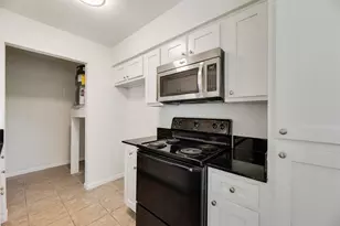 514 Valley Park Dr, Garland, TX 75043 - Photo 9