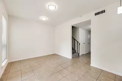 514 Valley Park Drive, Garland, TX 75043 - Photo 7