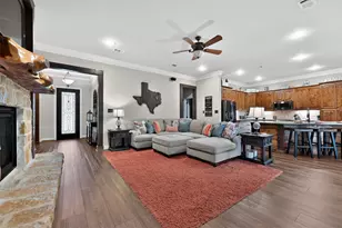 109 Lighthouse Ln, Mabank, TX 75143 - Photo 3
