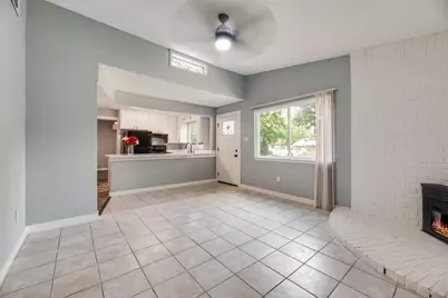 1512 Sherman Street, Arlington, TX 76012 - Photo 3