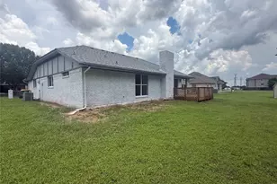 1415 Robert E Lee Dr, Marlin, TX 76661 - Photo 3