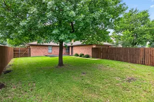 302 Gwendola Dr, McKinney, TX 75071 - Photo 5