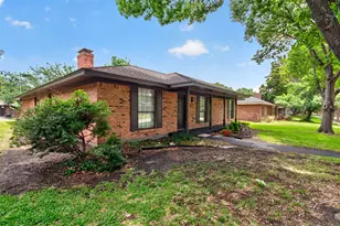 302 Gwendola Dr, McKinney, TX 75071 - Photo 3