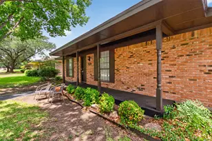 302 Gwendola Dr, McKinney, TX 75071 - Photo 9