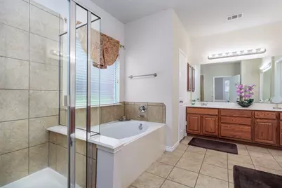 4924 Marsh Harrier Avenue, Grand Prairie, TX 75052 - Photo 21