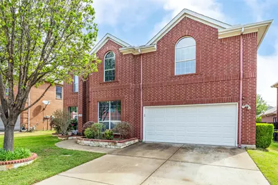 4924 Marsh Harrier Avenue, Grand Prairie, TX 75052 - Photo 3