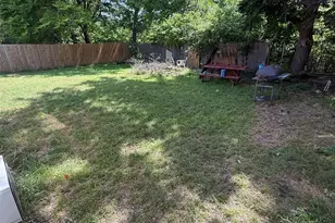 5725 Maiden Ln, Fort Worth, TX 76131 - Photo 17