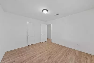 3039 Edmond Avenue, Waco, TX 76707 - Photo 5
