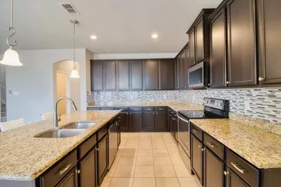 3012 Whitetail Chase Drive, Fort Worth, TX 76108 - Photo 5