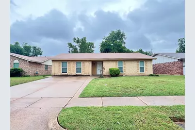 2121 Spanish Trail, Irving, TX 75060 - Photo 1