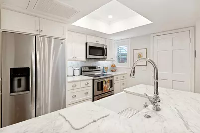 6352 Bordeaux Avenue #J, Dallas, TX 75209 - Photo 5