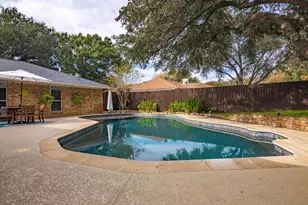 2020 Normandy Dr, Hurst, TX 76054 - Photo 25