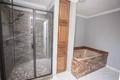 417 Summitt Avenue, Graham, TX 76450 - Photo 17