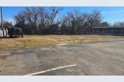 2817 Wilshire Boulevard, Burleson, TX 76028 - Photo 3