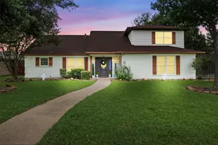 901 Serenade Ln, Richardson, TX 75081 - Photo 3