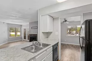 2312 Balsam Dr, Arlington, TX 76006 - Photo 11