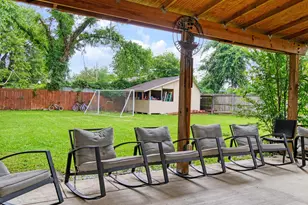 13013 Mitchell Dr, Balch Springs, TX 75180 - Photo 17
