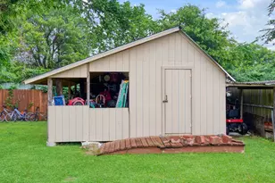 13013 Mitchell Dr, Balch Springs, TX 75180 - Photo 15