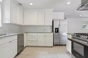 7248 Walling Ln, Dallas, TX 75231 - Photo 13