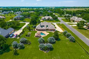 2712 Oakwood Dr, Celina, TX 75009 - Photo 29