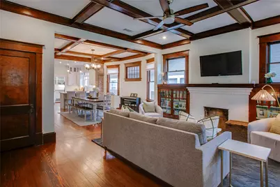 911 Woodlawn Avenue, Dallas, TX 75208 - Photo 3