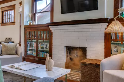 911 Woodlawn Avenue, Dallas, TX 75208 - Photo 5