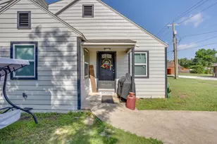 109 W Purdom Ave, Alvarado, TX 76009 - Photo 3