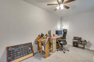 109 W Purdom Ave, Alvarado, TX 76009 - Photo 35
