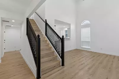 4436 Sierra Drive, Grand Prairie, TX 75052 - Photo 3