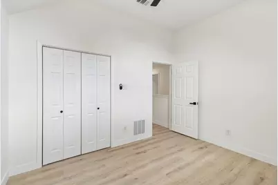 4436 Sierra Drive, Grand Prairie, TX 75052 - Photo 27