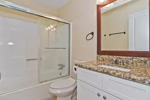 504 Circleview Dr, Mansfield, TX 76063 - Photo 9