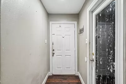 618 SE 3rd Street, Grand Prairie, TX 75051 - Photo 5