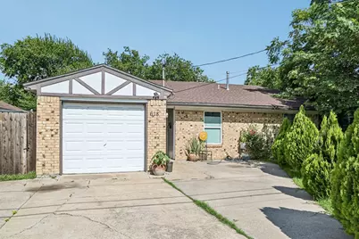 618 SE 3rd Street, Grand Prairie, TX 75051 - Photo 3