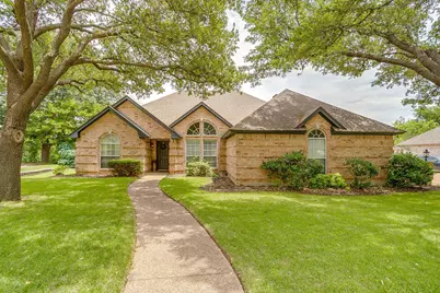 9928 Wandering Way Street, Benbrook, TX 76126 - Photo 1